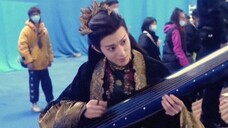 "ไม่มีเชือกในใจของฉัน" ในละครรากแห่งความรักถูกดึงออกมา แต่นอกละครก้านสมองถูกดึงออก... Dongfang Qingc