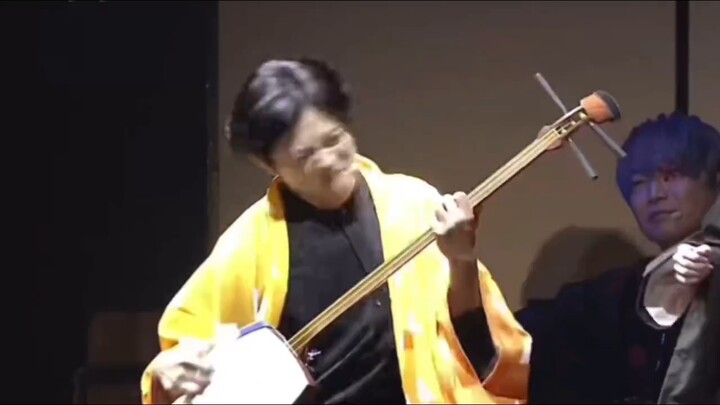 Turns out Tengen Uzui’s voice actor can actually play the pipa all along!