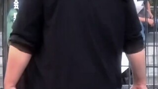 "3 phút quay đầu, 30 năm sau mới tìm lại được"