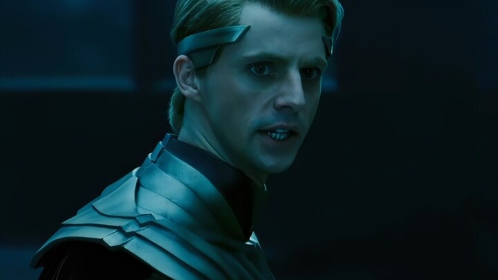 Người đàn ông có thể tay không bắt đạn!