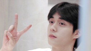 “装作不经意，心却飘过去”