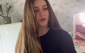 อยู่คนเดียวมันเหงา มาอยู่ห้องเราไหม