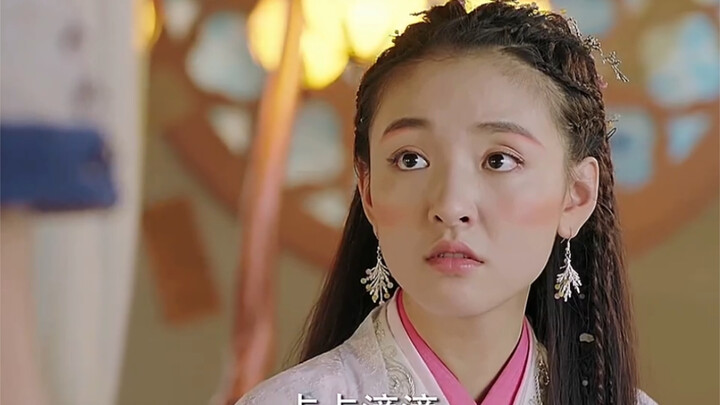 In the end, Luoluohuo forgot love, lost her master, and was left with nothing but sorrow. #WuQian