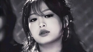 BABYMONSTER's "CLIK CLAK" MV released!