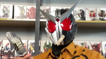 Let's take a look at these geniuses #卡面来打 # Death Note #Kamen Rider
