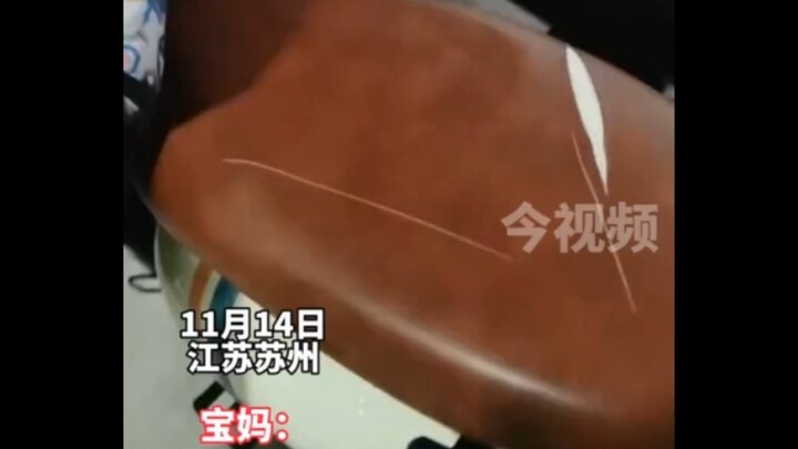 A newly bought electric scooter was maliciously scratched, and the elderly woman burst into tears on
