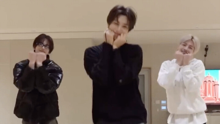 ห้องซ้อม TWS «Cheer Up» | ชินวี ชเวยองแจ ฮันจิฮุน 260424