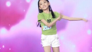 Tarian Istana Guanghan oleh Song Xiaorui