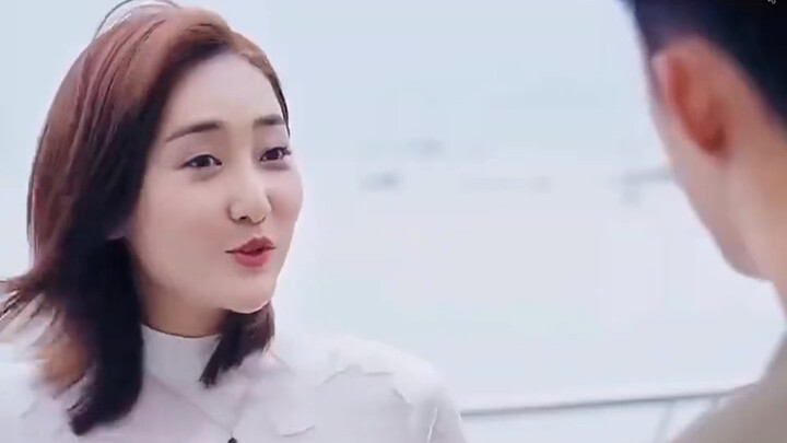 Orang ini memang lucu dari lahir, bikin ngakak banget!