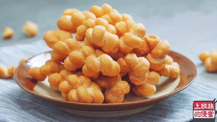 【صندوق الغداء للموظف】اعقد عقدة القلب على شكل جدائل، واكلها وخلاص! القرمشة المقرمشة بتجنن وبتفرح!