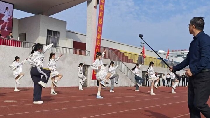 นี่แหละคือมหกรรมกีฬาของนักเรียน ทุกการแสดงล้วนทำเพื่อเหล่านักเรียน!