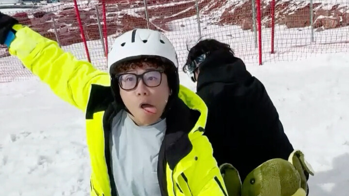 Bermain Ski Adalah Kebohonganmu