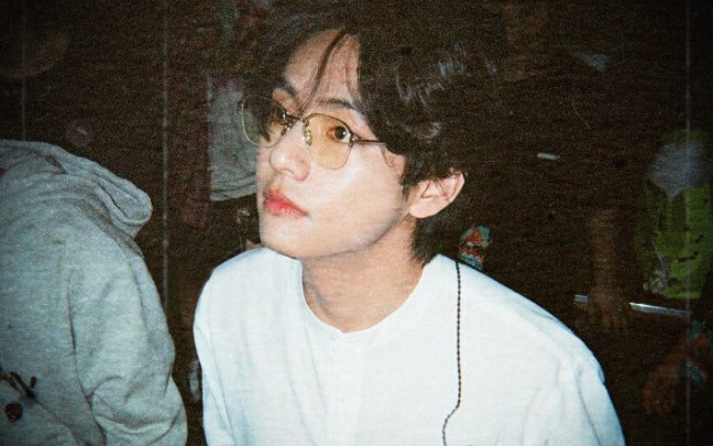 【金泰亨】从小就很帅气的V