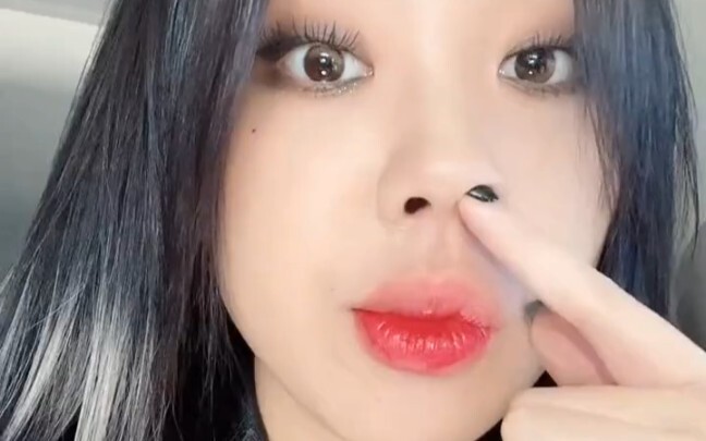 Funny female rapper Li Yongzhi's Tik Tok collection update
