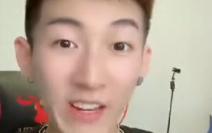 花150找寒王拍的生日祝福，是什么体验