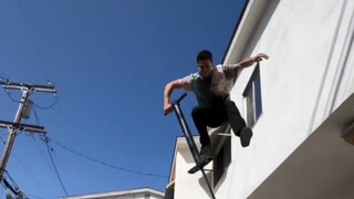 يستطيع ملك عصا القفز ابتكار طرق لعب جديدة في كل مرة