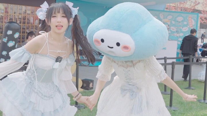 น่ารักมากเลย! ใครจะแยกเราสองคนออกได้เนี่ย! #กินข้าวนอนหลับเล่นทีมี