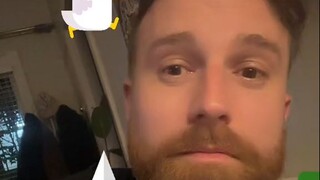 老哥玩这个小鸡闯关游戏的视频火了，越到后面就越紧张，也越搞笑...
