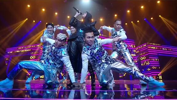 salma-love never felt so good