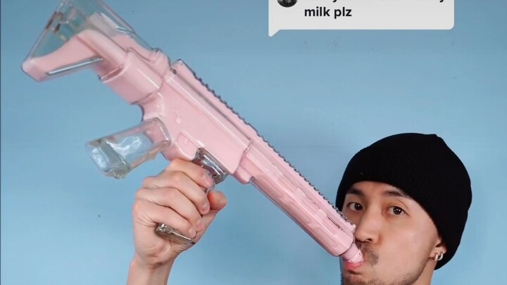 Có người hỏi tôi uống sữa dâu tây ft. súng trường tấn công