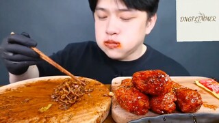 Mukbang mì tương đen với đùi gà p12 #anngon