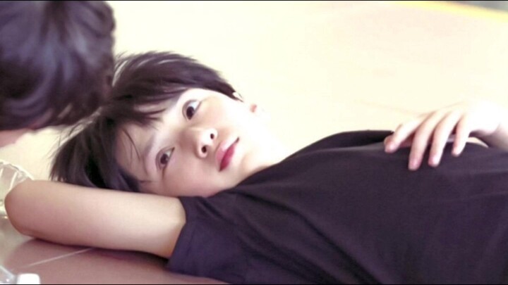 Whose little treasure is this?! Xiangxiang is so cute!!!
