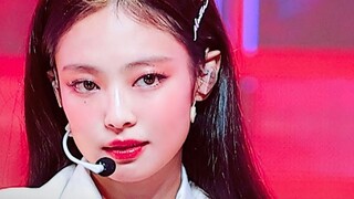 JENNIE's Solo New Song Mantra: First Up-Close Straight-On Performance Video