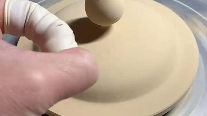 Are you sweating profusely? Old man👴🏻