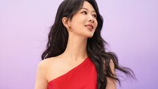 Gaun merah dengan ombak besar sungguh indah! ! Berbagi istri saya Yang Zi di tempat kerja