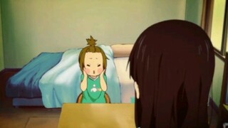 When Mio and Ritsu were little, they were so cute.