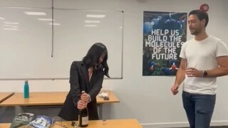 Có thêm một bác sĩ trên trái đất
