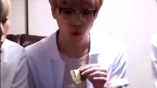 【SEVENTEEN】小啵的眼睛会说话！！！