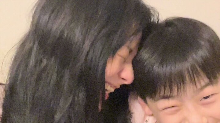 مشاعر الأخوة بينهما تُبكي القلب 🥺 #حياة ديانديان المتواضعة