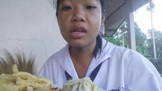 กินส้มตำอีกแล้วค่ะ