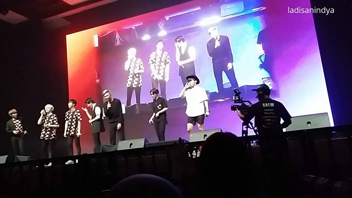 [HD] 150911 1st SH Power Music with BTS in Jakarta Part 13 - Jimin J-Hope Sleep Hug Each Other