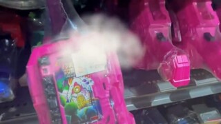 ท้าทายงบประมาณ 1,000 และซื้อเฉพาะ Holy Blade Transformer และการอัพเกรดอัศวินหลักเท่านั้น