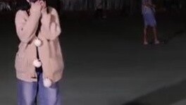 Tôi không muốn nhảy theo bất kỳ bài hát nào của họ, nhưng tôi đã cố gắng hết sức để nhảy. Tôi là BOS