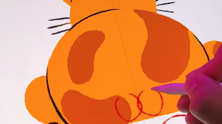 I stroked the tail of a dog-like cat
