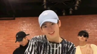 【力丸 rikimaru】快点跟上节奏 20210726 时隔很久的舞蹈小视频