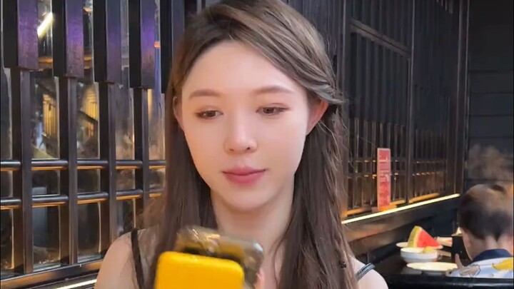 Who says office workers and students aren't a good match? Look, they're doing just fine!