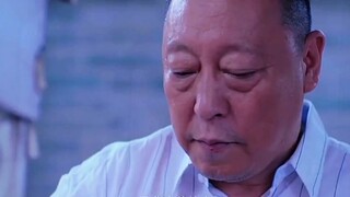 退休老头发现新商机去做煎饼，没想到生意这么好