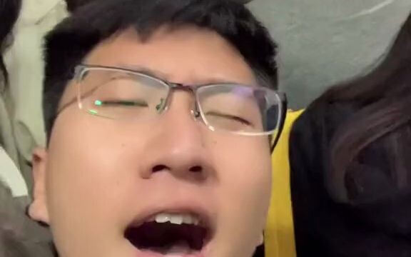 Sự khác biệt giữa việc này và việc đi ị trên đường phố là gì!