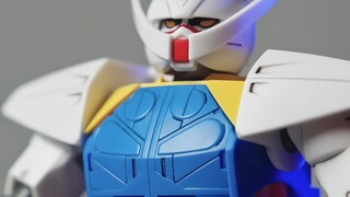 HG Reverse A Gundam Model Quick Assembly! It looks ugly at first glance, but the more you look at it
