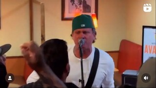 Blink 182 - Anthem Part 3 Live at Denny’s