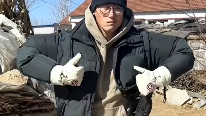 أنا مَن يُسيّر حياتي، لا أن تكون هي من تُسيّرني