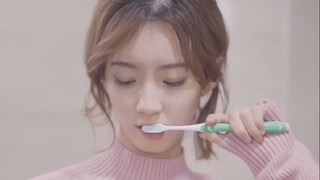 春夏为何连夜站票乘火车？这背后到底有何隐情？