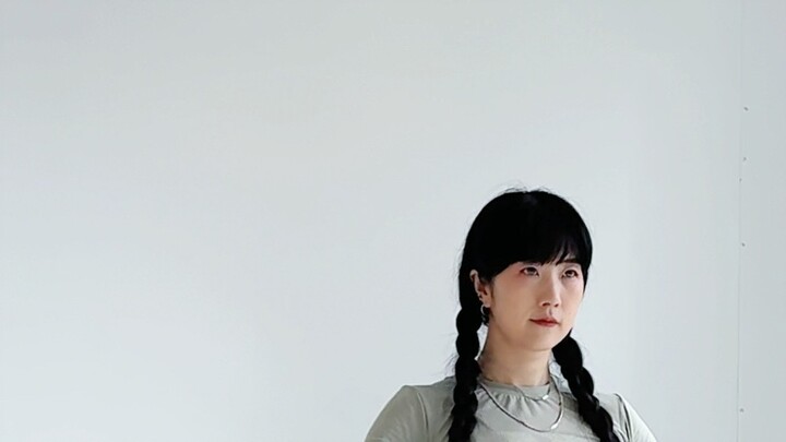 As the saying goes, there is no problem that a song can't solve! Shoulders are crucial if you want t