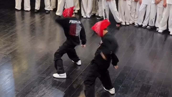 Chinese kids at the top level! The two kids dancing to "SMOKE" are so awesome!