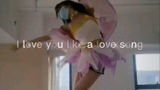 تفضلوا بالاستمتاع برقصتي ♡ هل يمكنني مشاهدتها مجانًا؟