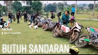 sama" leleh dn butuh sandaran...